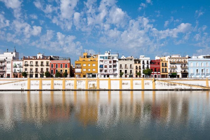 Triana Gourmet Tapas Tour in Seville - Why Triana makes a good food-tour base