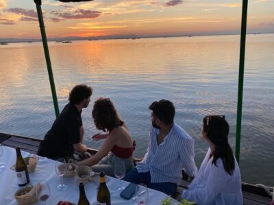 Boat Ride with Valencian Wine Tasting & Tapas