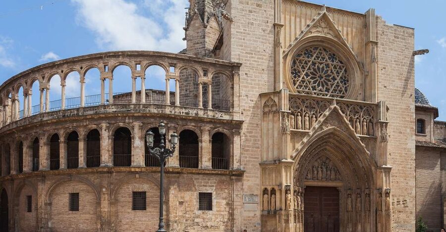 Valencia: Guided City Walking Tour with Tapas Tastings - Valencia’s Cathedral and the city’s layered past