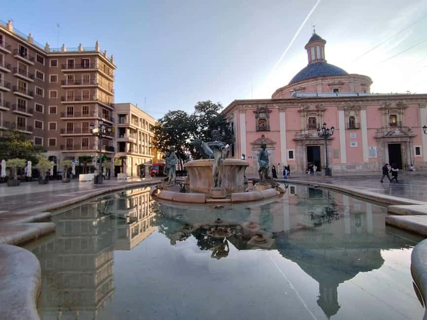 Valencia: Street Food Tour including Paella & Tapas Tasting - Starting at Plaza de Manises and the Silk Exchange
