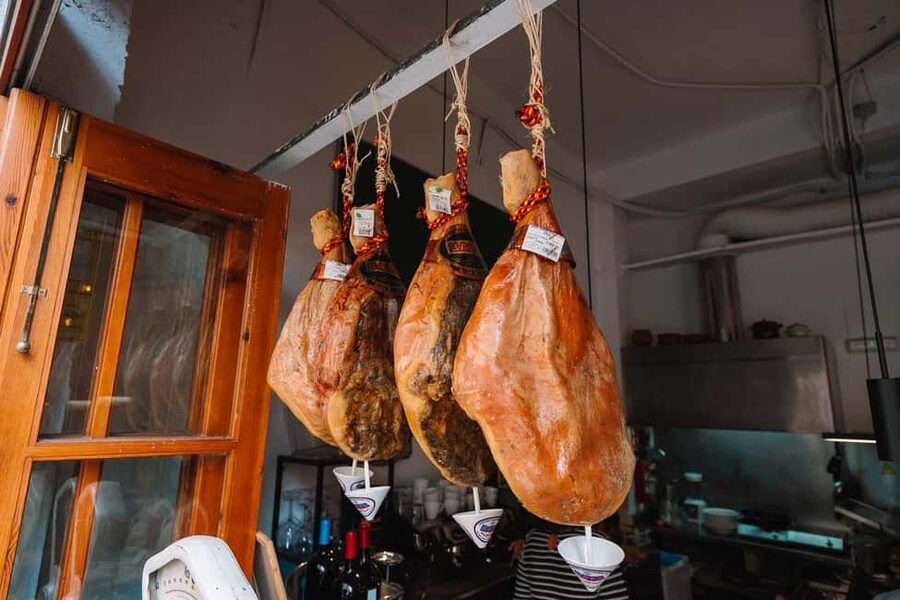 Valencia: Tapas and Drinks Evening Tour - Who will enjoy this most