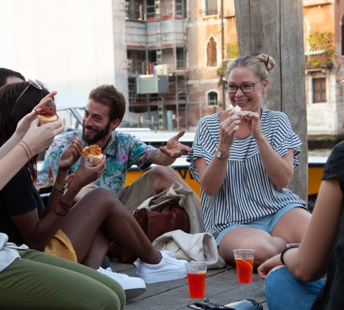 Venice: Local Secrets of Venice Tapas & Wine Walking Tour - Walking through quieter Venice