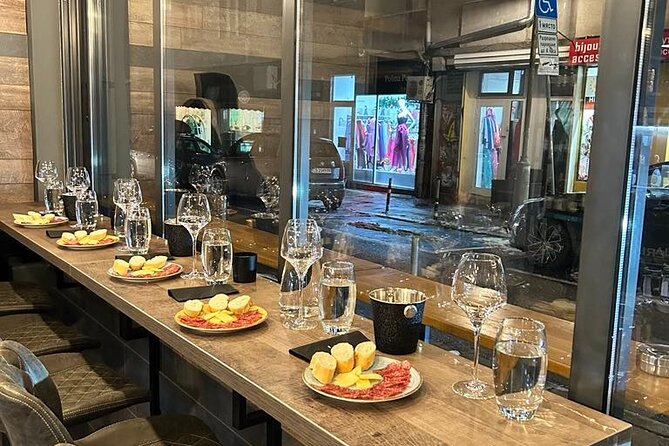Wine and Tapas Boutique Bulgarian Wine Tasting - Key points at a glance