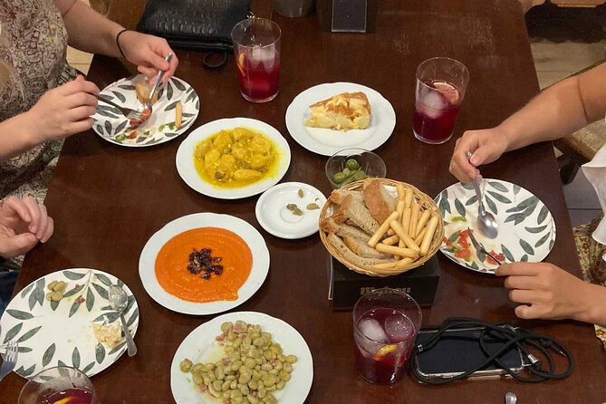 Wine and Tapas walking Tour in Malaga - The rooftop finish over the old town