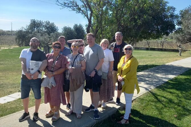 Wine Lovers: Winery Tour w/ Tasting & Tapas (Albufeira/Vilamoura) - Who will enjoy this Albufeira wine tour?