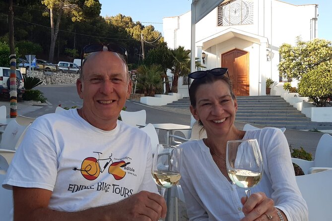 Wine & Tapas tour by electric bike (e-bike) including Ronda pickup (half day) - Riding from Ronda into the white villages